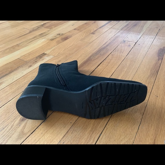 Stuart weitzan boots size 6 - Picture 4 of 4